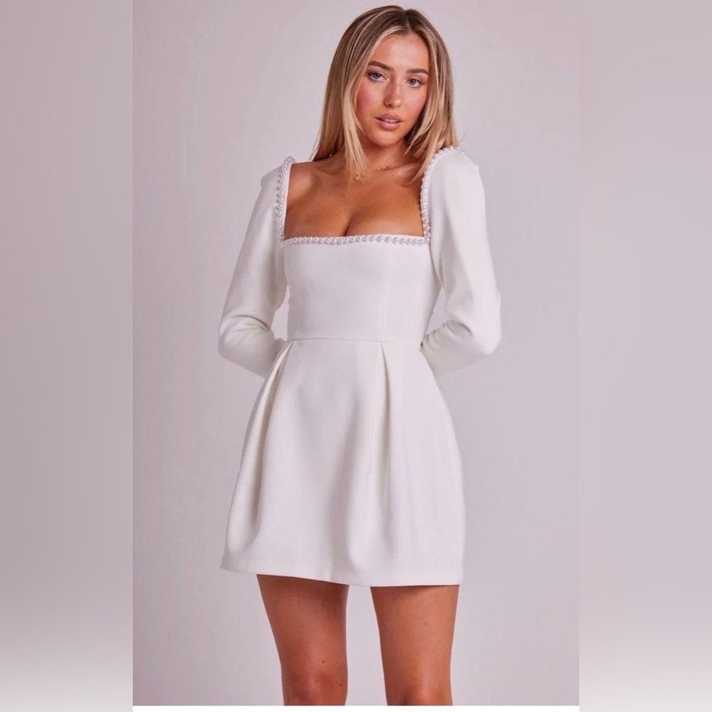 COPY - Odd Muse The Ultimate Muse Pearl Dress. White. Size S